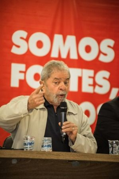 Lula fala aos dirigentes sindicais estrangeiros. São mais de 200 convidados. Foto de Liydiane Ponciano