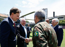 Abusos e truculência marcam um mês de intervenção na segurança pública do Rio