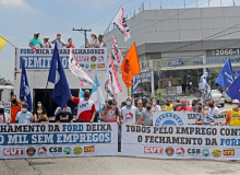 Ato em defesa dos empregos na Ford é marcado por solidariedade e unidade