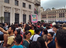 Trabalhadores da assistência social de SP protestam contra cortes de verbas