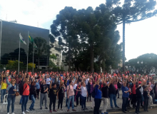 PR: greve da educação é encerrada, mas luta por direitos continua