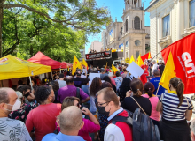 Ato dos educadores em Porto Alegre desmascara mentiras do governo Eduardo Leite